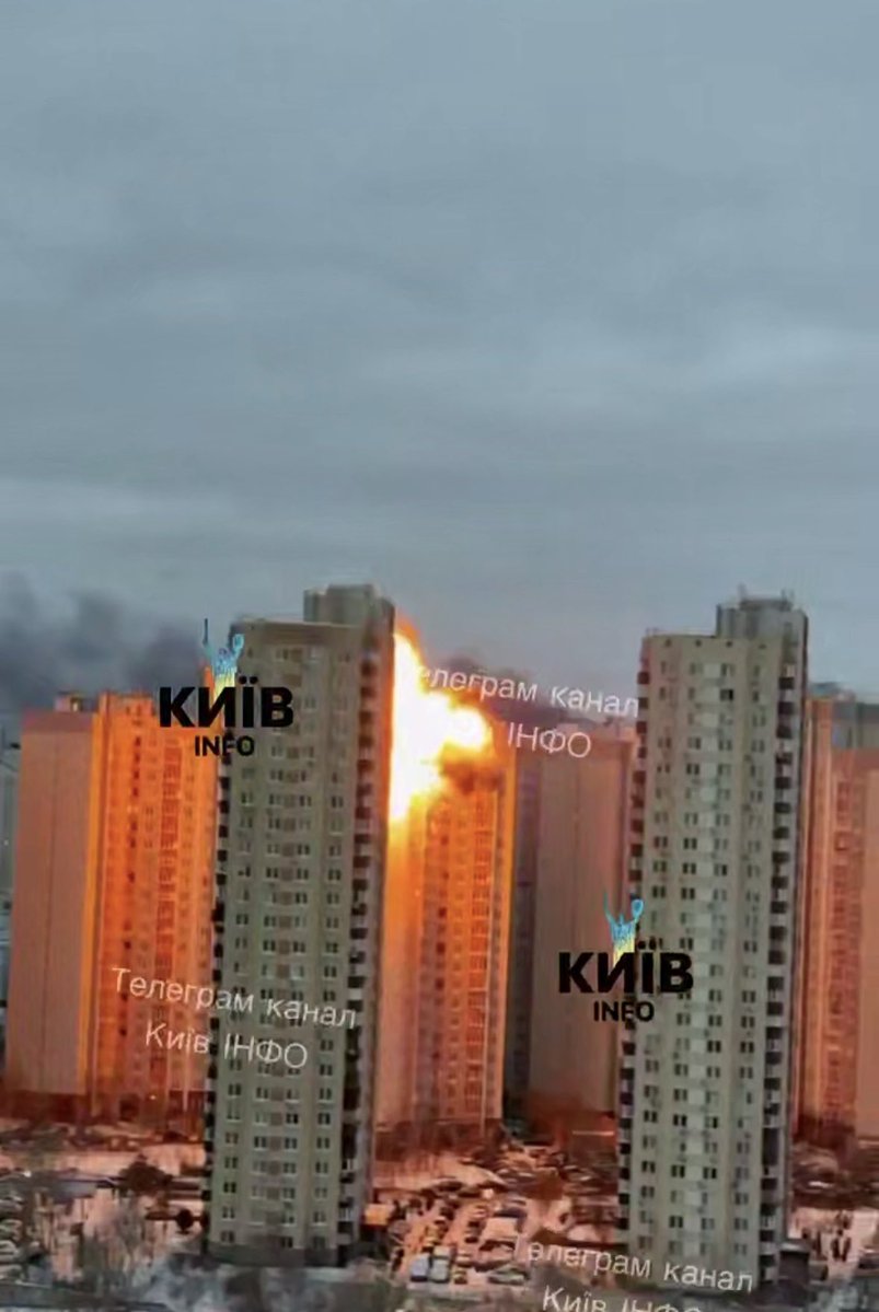 MstrFlash's tweet image. 9/11 The USA did not go to negotiations with terrorists, but is now going. Every day, #russiaisaterroiststate attacks peaceful cities - not military facilities, kills children - not soldiers, and the whole civilized world watches over it - shame on you. This is a real genocide…