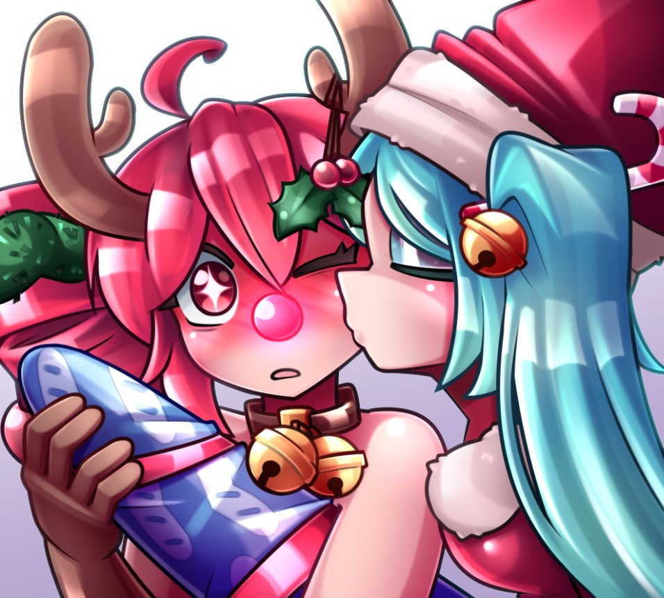 What a conveniently placed mistletoe!