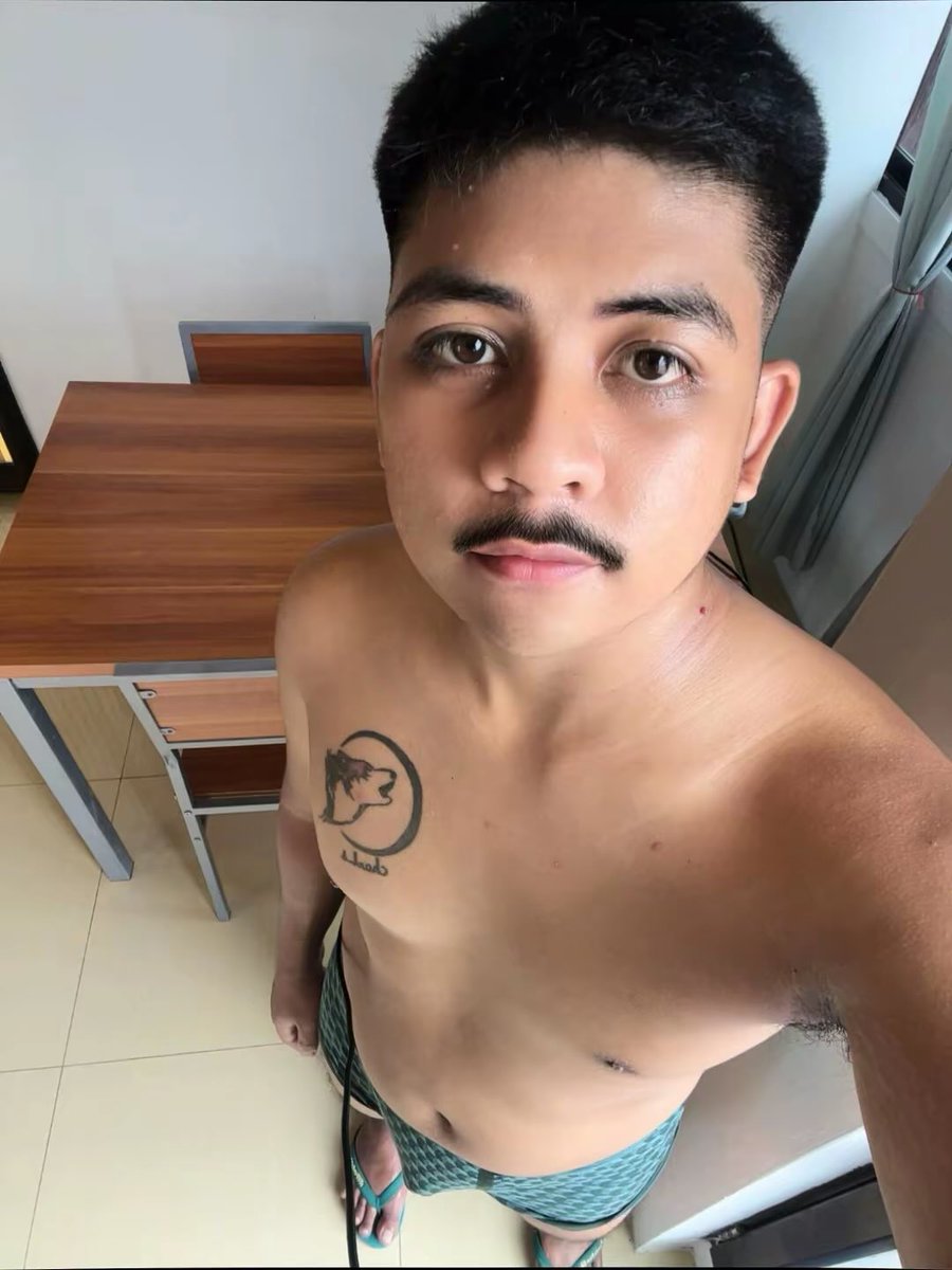 Ice cream tweet media