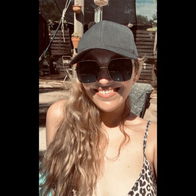 celesteferrero2's tweet photo. #NuevaFotoDePerfil https://t.co/pCWVhzNix5