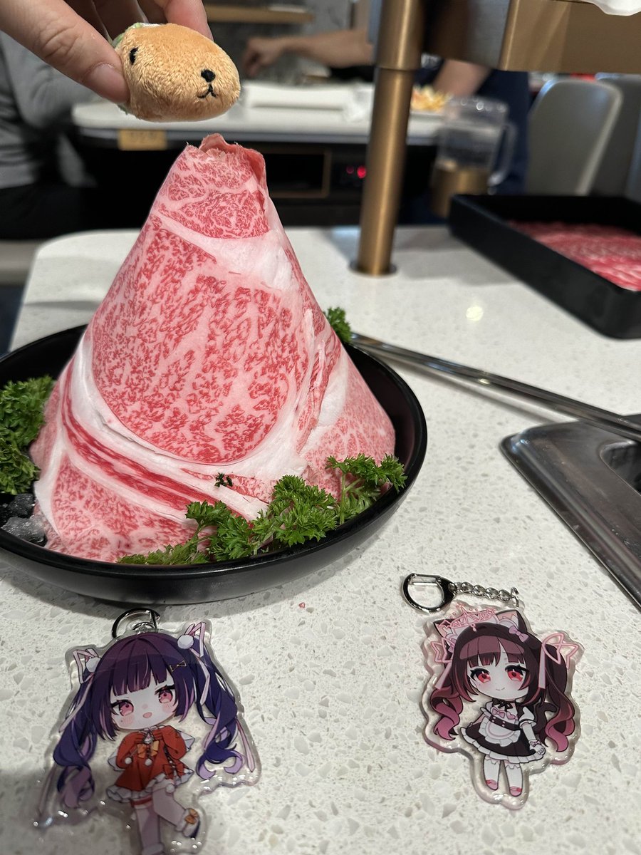 カピ― tweet media