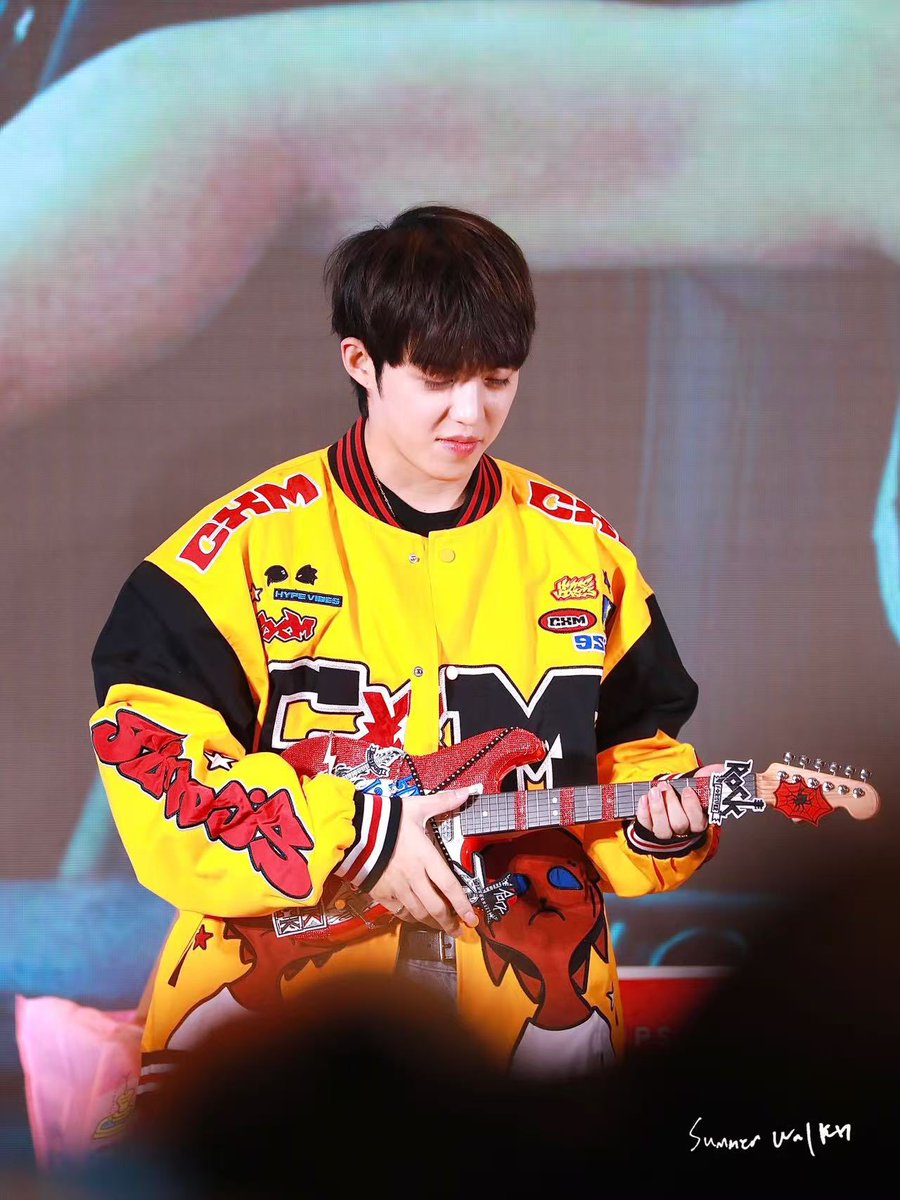 SUMMERWALK☀️ tweet media