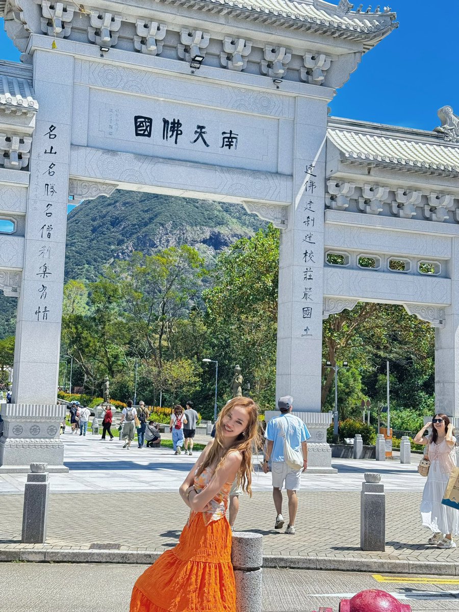 sandraaaxbb's tweet photo. 📍 Ngong Ping 360 Village, Lantau Island, Hong Kong https://t.co/Aa9cJ901G8