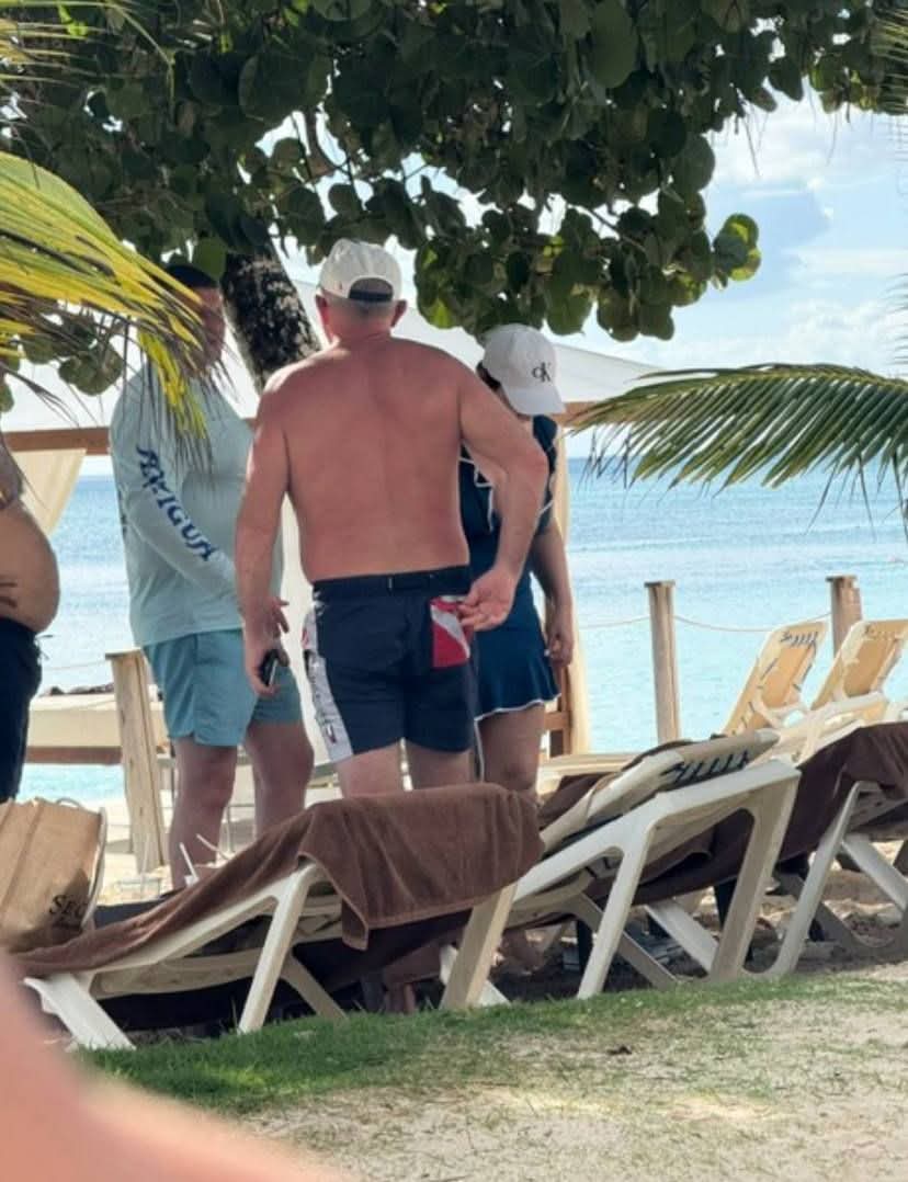 Леся Українка tweet media