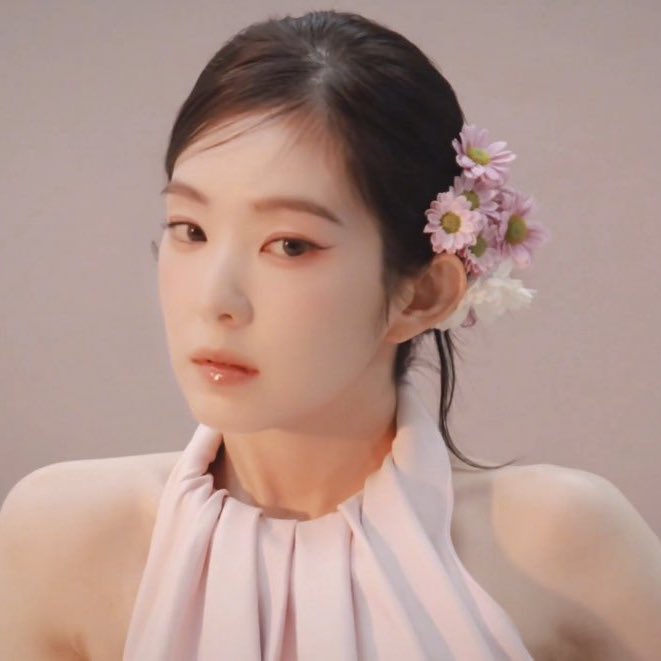 i’m in love with this beautiful woman