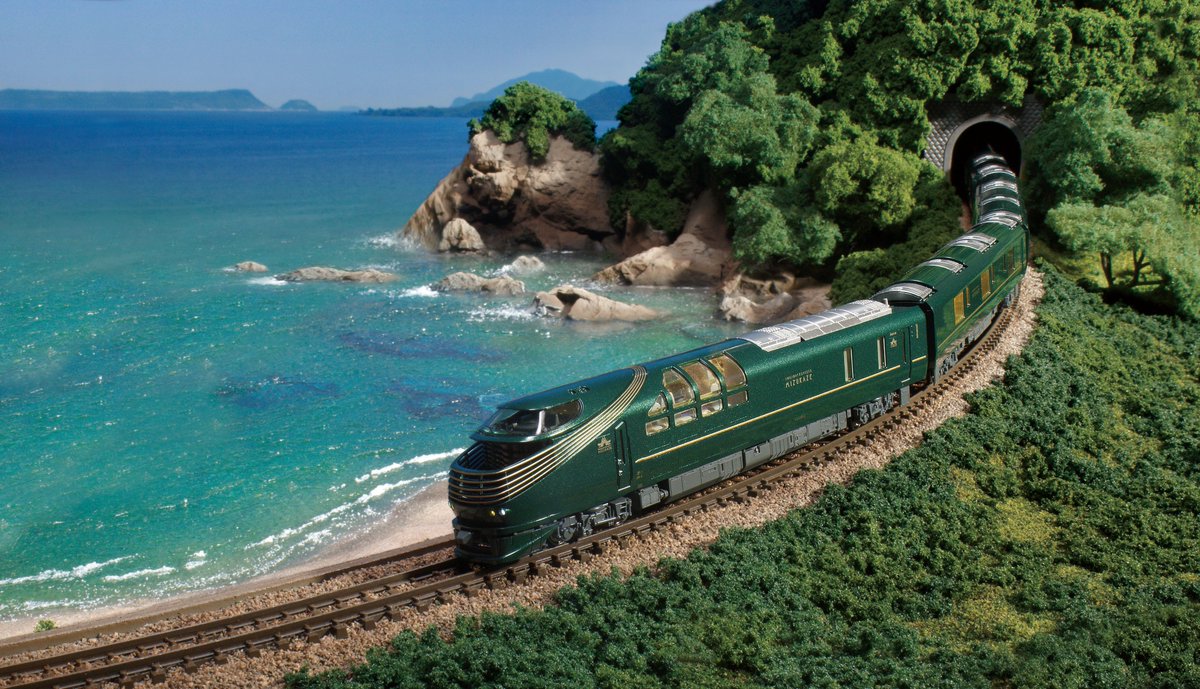 【#2025マイベストKATO -塗装-】
塗装部門からは、セット構成を新たに発売となった87系「TWILIGHT EXPRESS 瑞風」がマイベストに。”瑞風グリーン”を美しく的確に再現するため、初回生産時と同様に塗料の調色や調整にかなりの時間をかけたとのこと✨美しい車体の艶にもご注目ください、とのことです👀