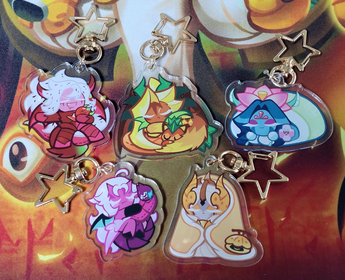 soooo0t's tweet image. 용족키링 샘플이 나왔어요 단면 인쇄라 뒷면은 화이트임
크기만 좀씩 조정하면될듯