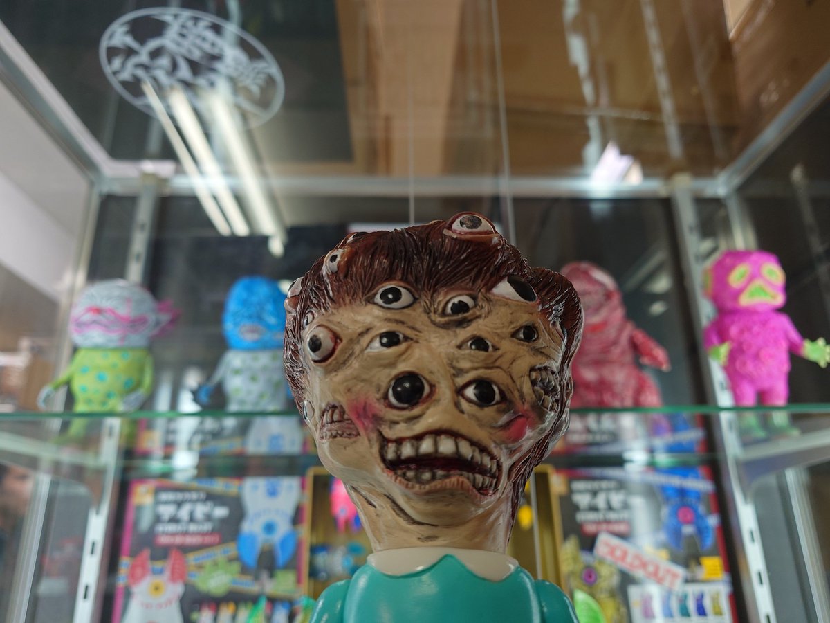 暗黒エンターテイメント　水元百眼 ソフビ　フィギュア Amazon.co.jp: 暗黒エンターテイメント 水元百眼 グリーン青春のメロン