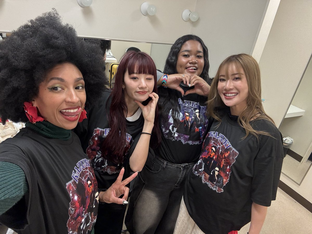 大阪公演ありがとうございました🫶
幸せなXmasでした🎄💫
あっという間に3公演終えてしまい、、泣
あと2公演大切に踊ります👠

#林和希#大阪#ソロツアーto