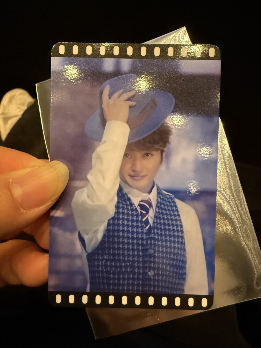 aimm2525's tweet photo. #Nissy #Nissyentertainment 
 #Nissy映画 #Nissy交換 
交換してくれる方🥺かぶった
岡山で手渡しが嬉しい...😢 https://t.co/cvAnxrFUgT