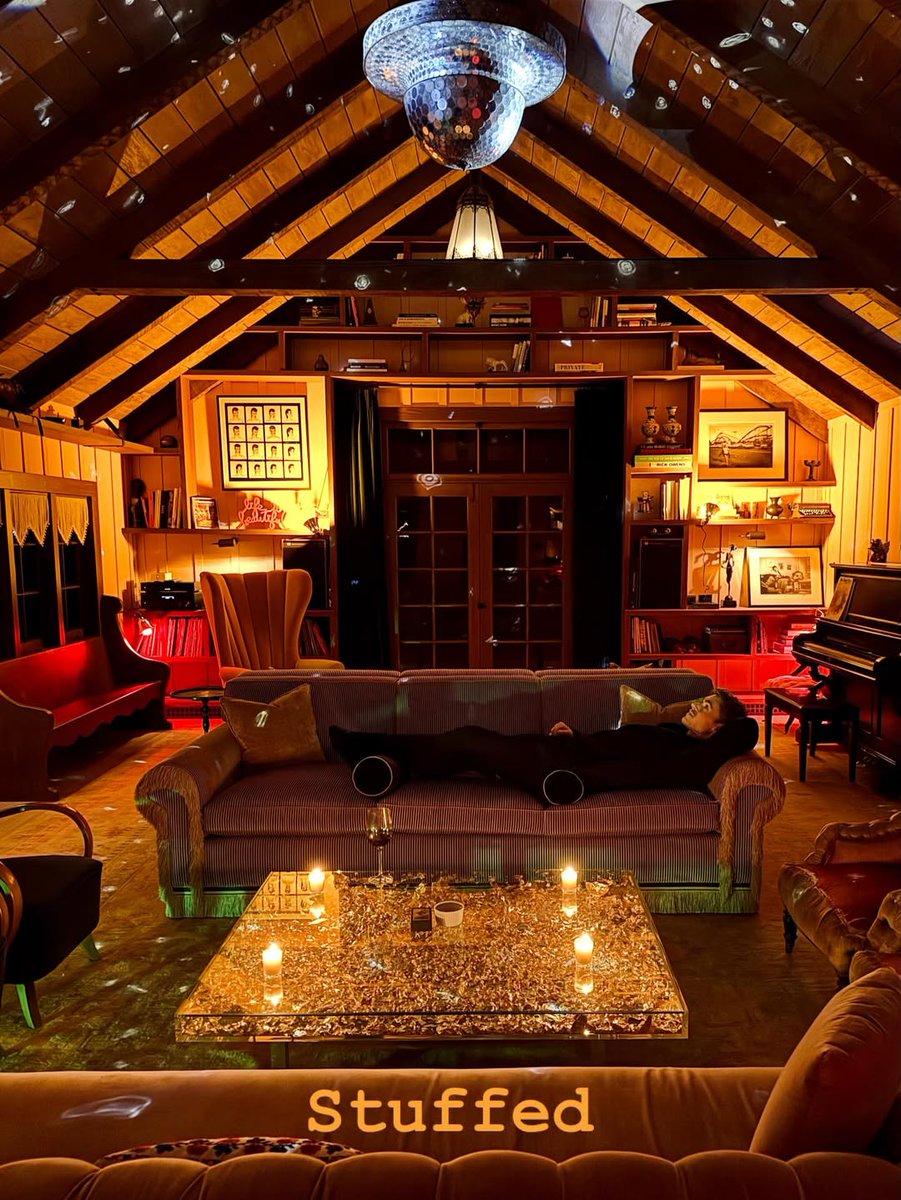 annac428's tweet image. Richard ci ha regalato un altro bellissimo post😍🫶✨❤️🎄
Richard forever 🎄🎄🎄
#regalo #natale #maddenrichard #trinity
#MerryChristmas @maddenrichard
Follow @rm_italia_fan for more