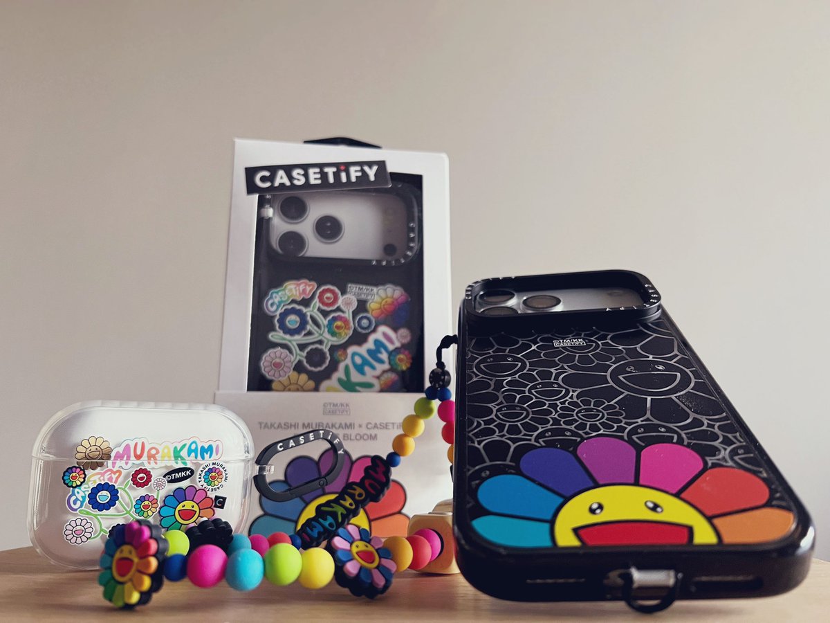 CASETiFY 村上隆 iPhone 17 Pro Max ケース　スタンド付 CASETiFY x 村上隆 iPhone 17 Pro Max用 ケース - メルカリ