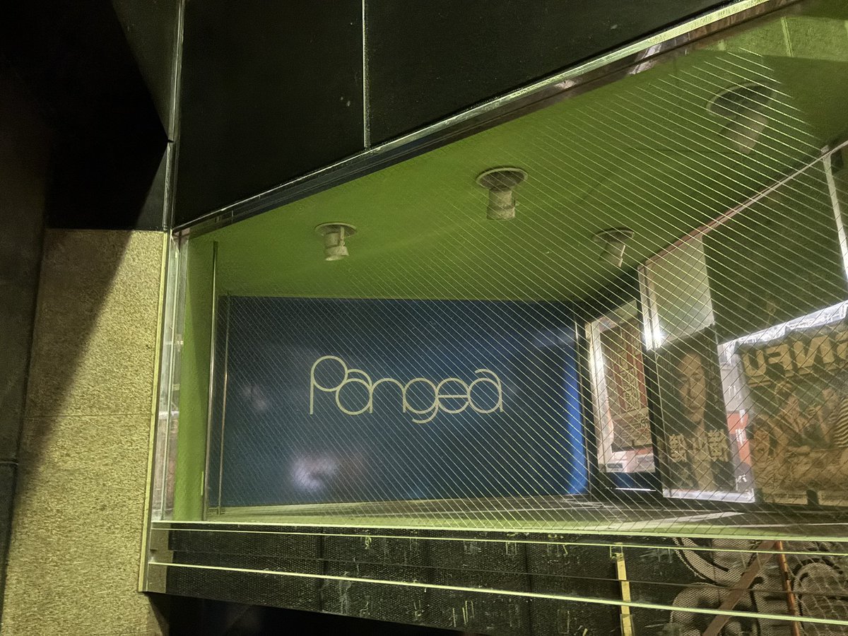 着弾！！！！

NOMADS集まってきたからソワソワ

まだ喋ったことない人ともいっぱい話したいなー