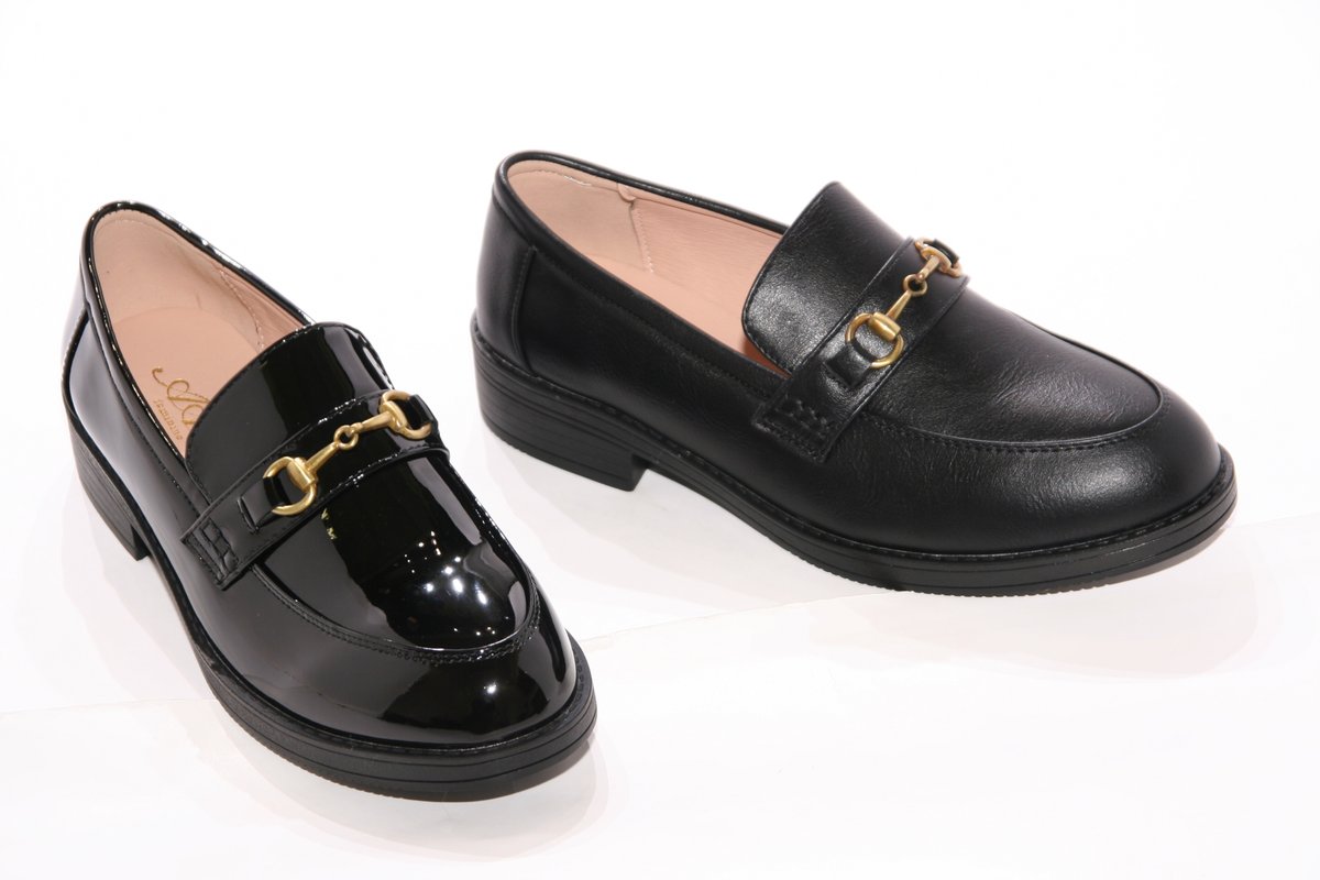 大きい靴の専門店 シューズ テン (@shoesten2) / Posts / X