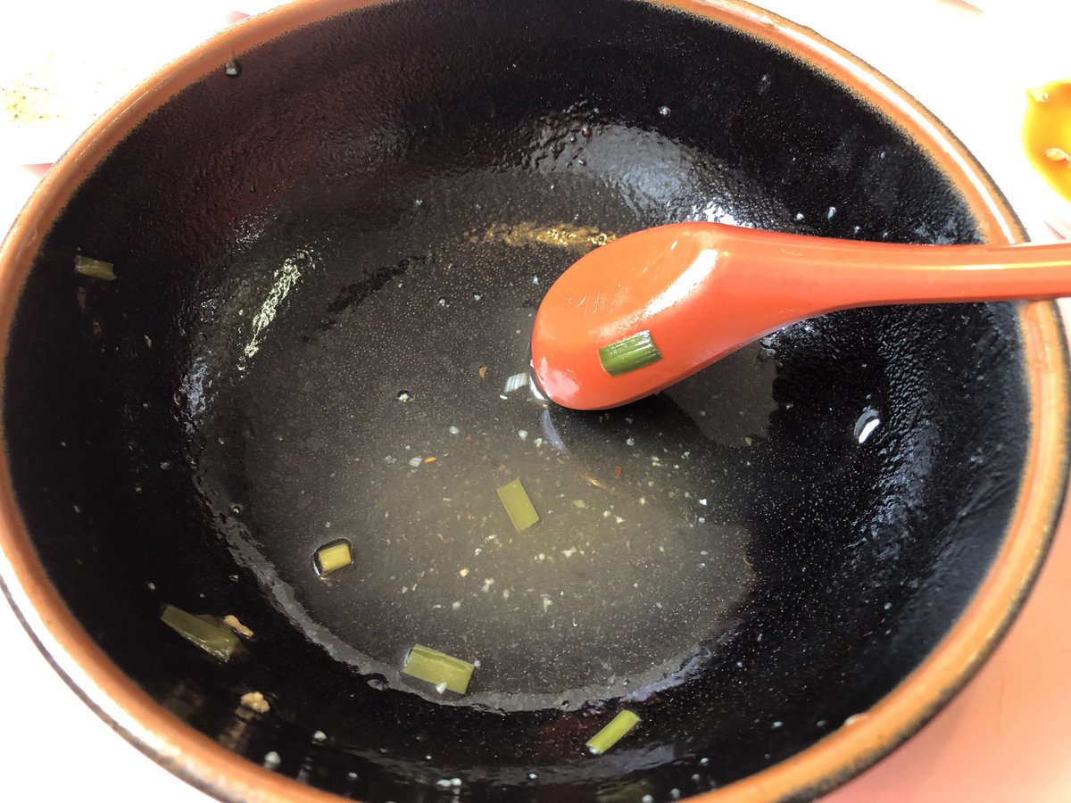 ayumomo305's tweet photo. 2025.10

一日だけの営業
待ちに待ったニララーメン

最後のスープまで
美味しかったです😍❤️

#蘭蘭
#ニララーメン https://t.co/8WvRG5xhnX