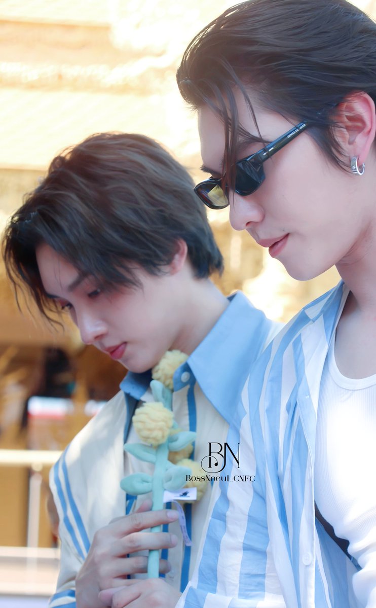 Wishing you happiness and good health. BOSSNOEUL NEW YEAR TRIP