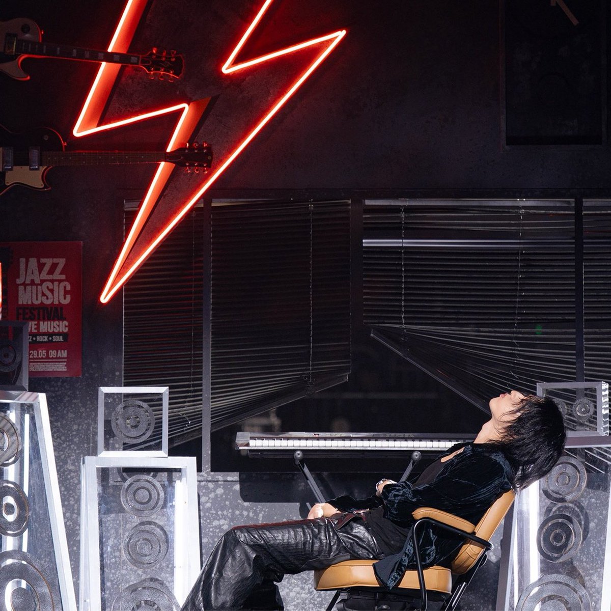 hayeorieee's tweet image. 𝘮𝘢𝘴𝘵𝘦𝘳𝘱𝘪𝘦𝘤𝘦 𝘣𝘺 𝘸𝘢𝘵𝘢𝘯𝘢𝘣𝘦 𝘩𝘢𝘳𝘶𝘵𝘰 𖹭

FLASH                                 12:25AM