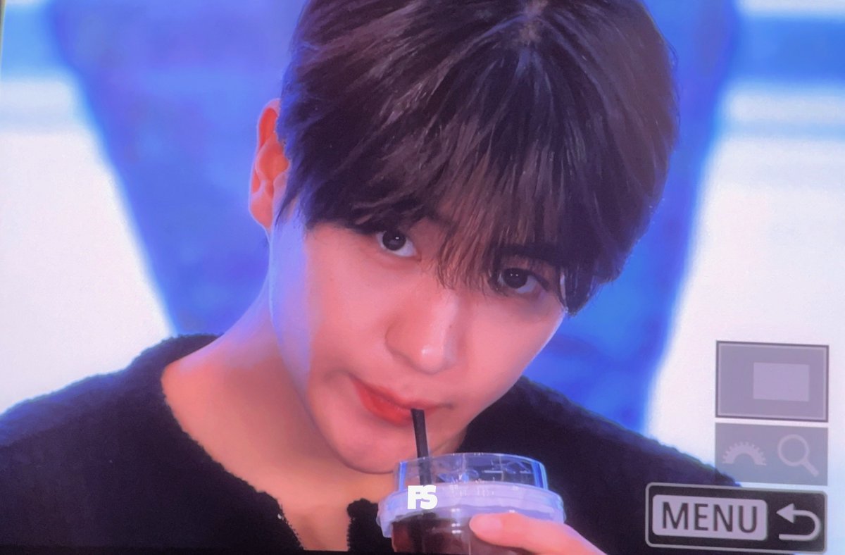 𝙁𝙎 tweet media