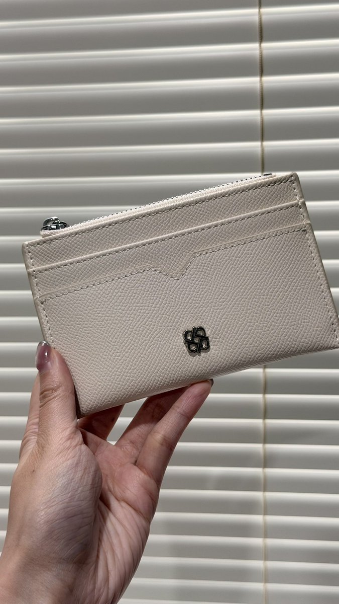 PPIMMYY's tweet image. ปีใหม่นี้ขอแจก การ์ดโฮลเดอ Perota 2 รางวัล  ประกาศวันที่ 1 มกรา
กติกา กดฟอล @ppimmyy รีโพสนี้ กับรีโพสไหนของเราก็ได้ และเม้นอิโมจิ ธีมคริสมาสตร์ 🎁🎄ค่ะ สุ่มจากคอมเม้นน้า

#แจก #ppimmyyแจก #แจกเงิน #แจกฟรี #แจกจริง2025