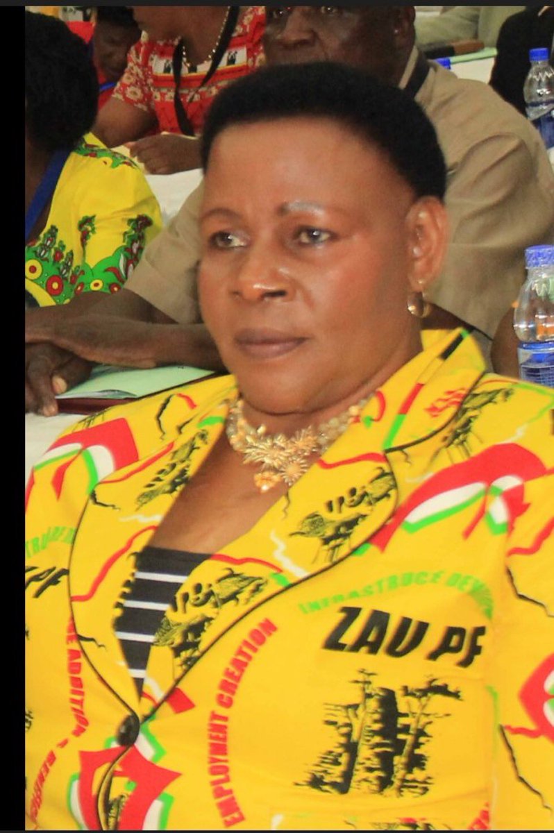 We lost both our independence and personal Freedom to marauding Criminals 
#ZVINOMONA on the loose 

Basic curtains overprices to $64k.