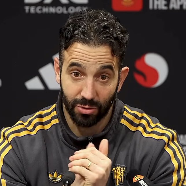 AkterShiri86676's tweet image. 🚨📈Ruben Amorim on Ayden Heaven: “If he continues to play like that, it's going to be really hard to take his place”.
#PlayWithStyle

Get More News: wbxy.ink/yxZGr