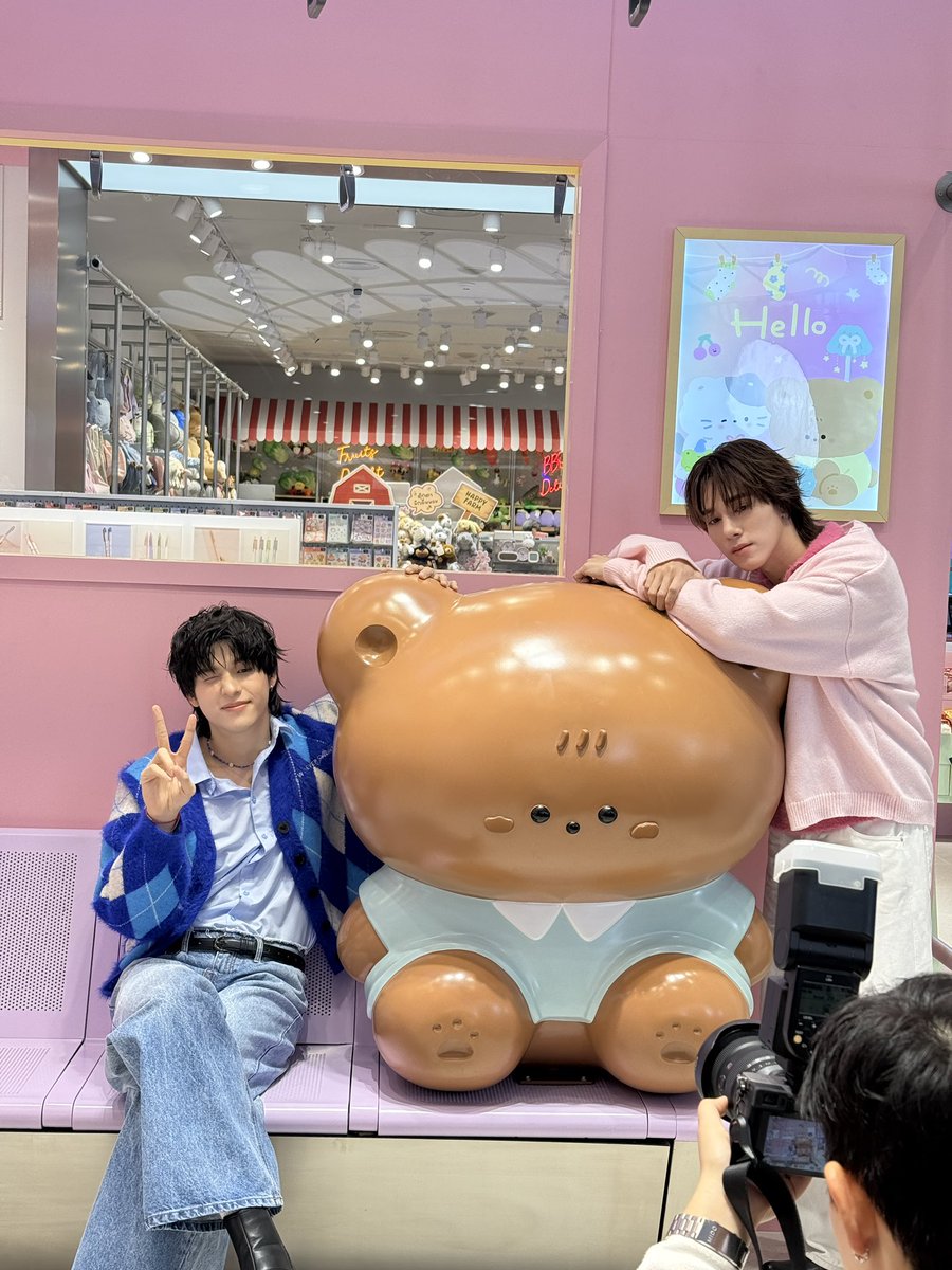 MoshiMoshiTH's tweet image. 🐻🩵🩷

#MoshiMoshi #โมชิโมชิ
#MoshiMoshixSkyNani
#MoshiMoshiCentralPinklao #โมชิโมชิเซ็นทรัลปิ่นเกล้า