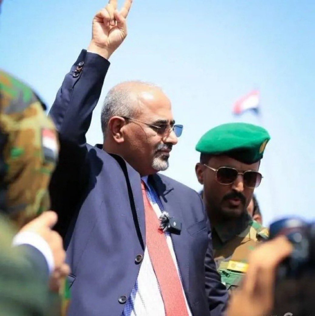 mu68898's tweet image. معك 
بر 
بحر 
جو