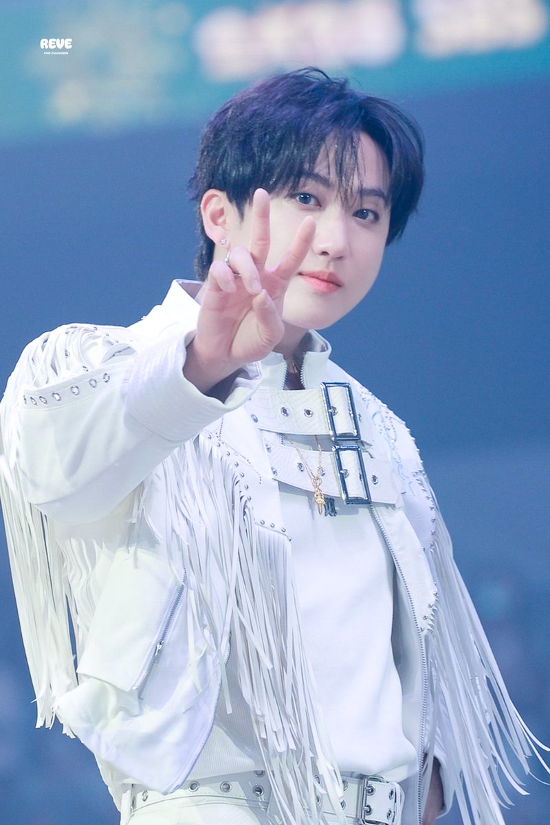 251225 HQ

#Changbin #창빈
#Straykids #스트레이키즈