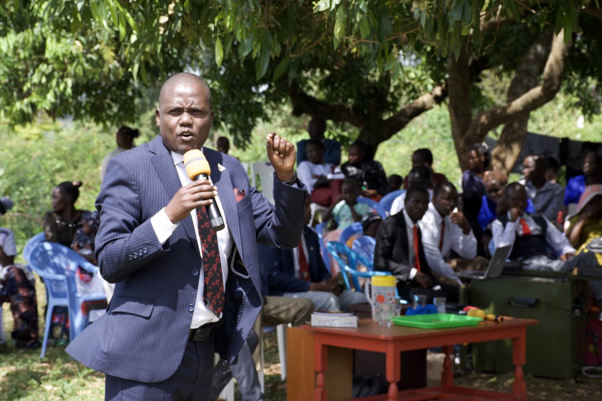 NaamanRop's tweet photo. “Not one of all the LORD’s good promises to Israel failed; every single one was fulfilled.” Joshua 21:45.

Happy Sabbath from Kiptugumo District Youth meeting. Kurabei, Soliat Ward.

#HappySabbath
#NyoneGaaTeta🐄 https://t.co/jmQeWOvWzt