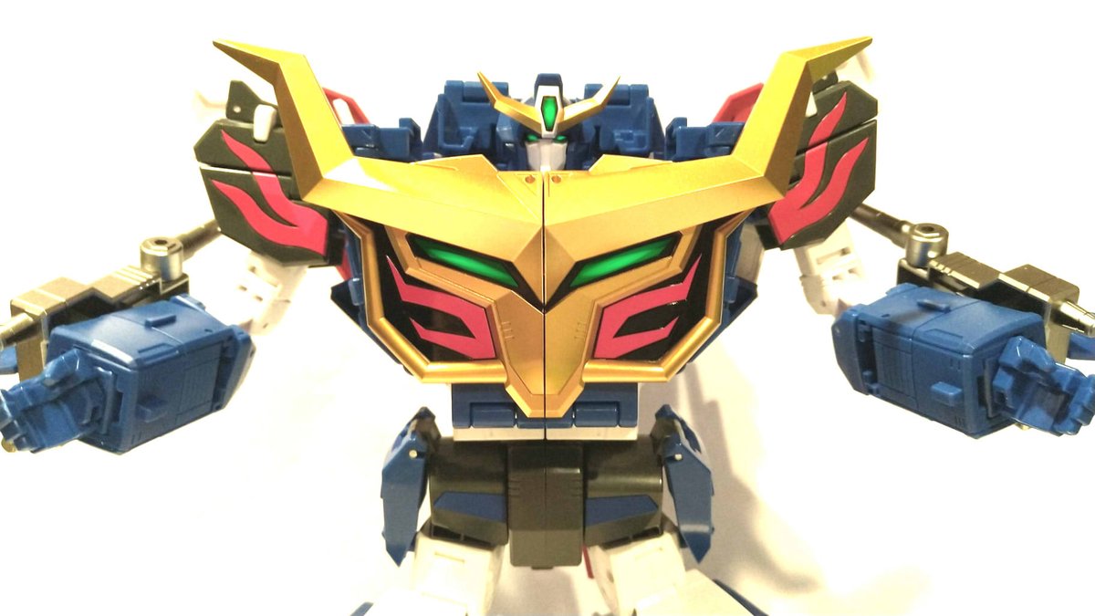 ドラゴンカイザー 太いね♡
(頭の後ろ折り畳忘れ)
ジェットとグレートパーツへの変形がめっちゃさせやすくて遊び易いです 流石男児玩具のタカラトミーやで
ジェットがもんの凄いでかいw

かっこいいですわ 
女の子の太ももも時代はふとましさも魅力よ
#トイライズ #勇者エクスカイザー #TOYRISE 