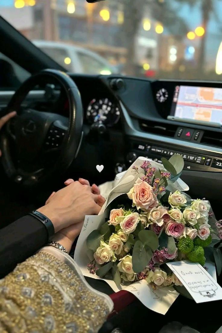 Sevilmenin ne olduğunu iliklerinize kadar hissettirecek insanlara denk gelesiniz