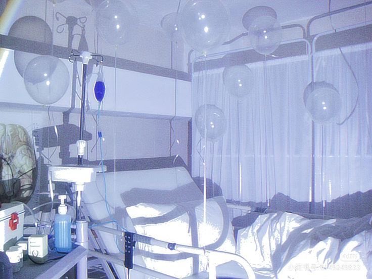 shinsoan's tweet image. 영원히 꿈 속에 갇힌 것처럼 기이한 겨울이 좋다｡｡