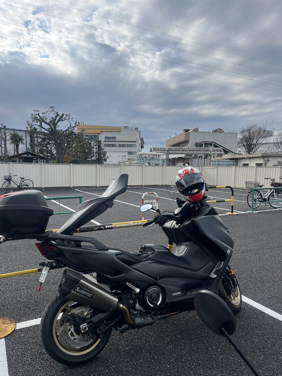 hideki47 tweet media