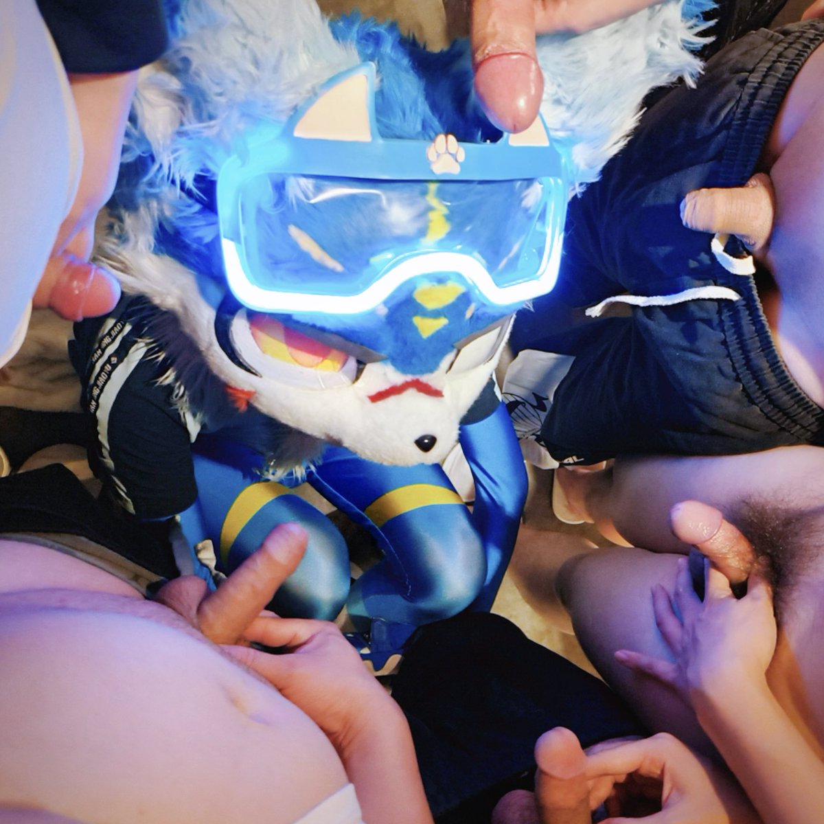 朱炙𝕽𝖊𝖉𝕯 tweet media