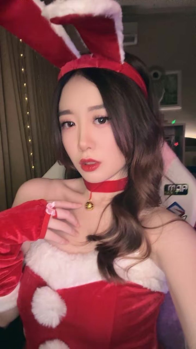 shewolf ♡ tweet media