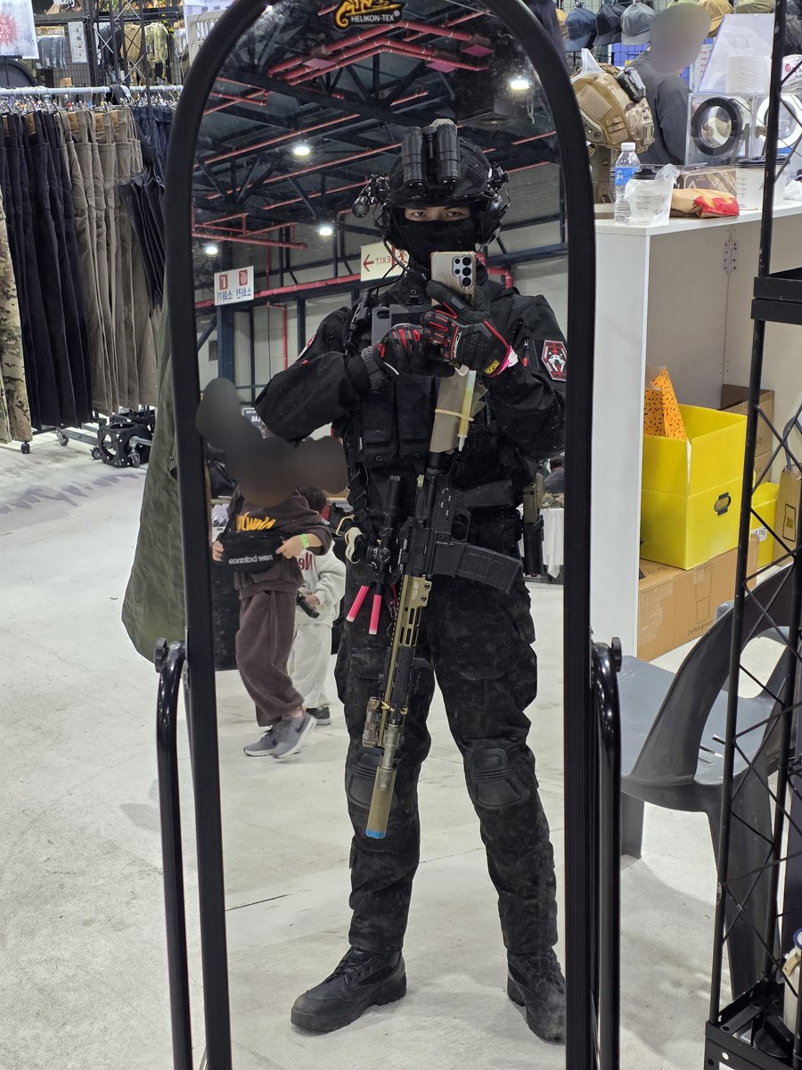 HanHoHong0922's tweet image. 잠깐이지만 잘 놀다 갑니다..

못 보신 분들은 낼봐용