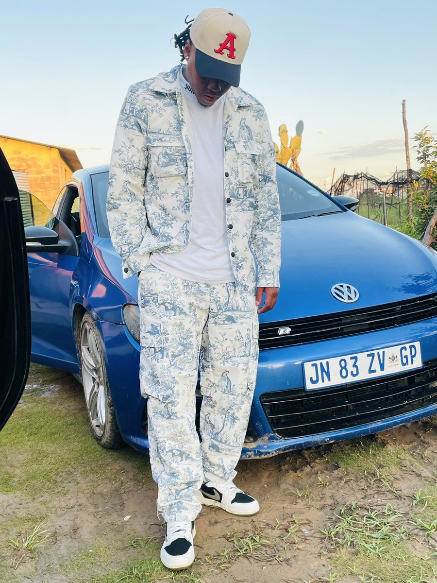 𝑴𝒑𝒉𝒐 𝑴𝒂𝒎𝒐𝒎𝒆 tweet media