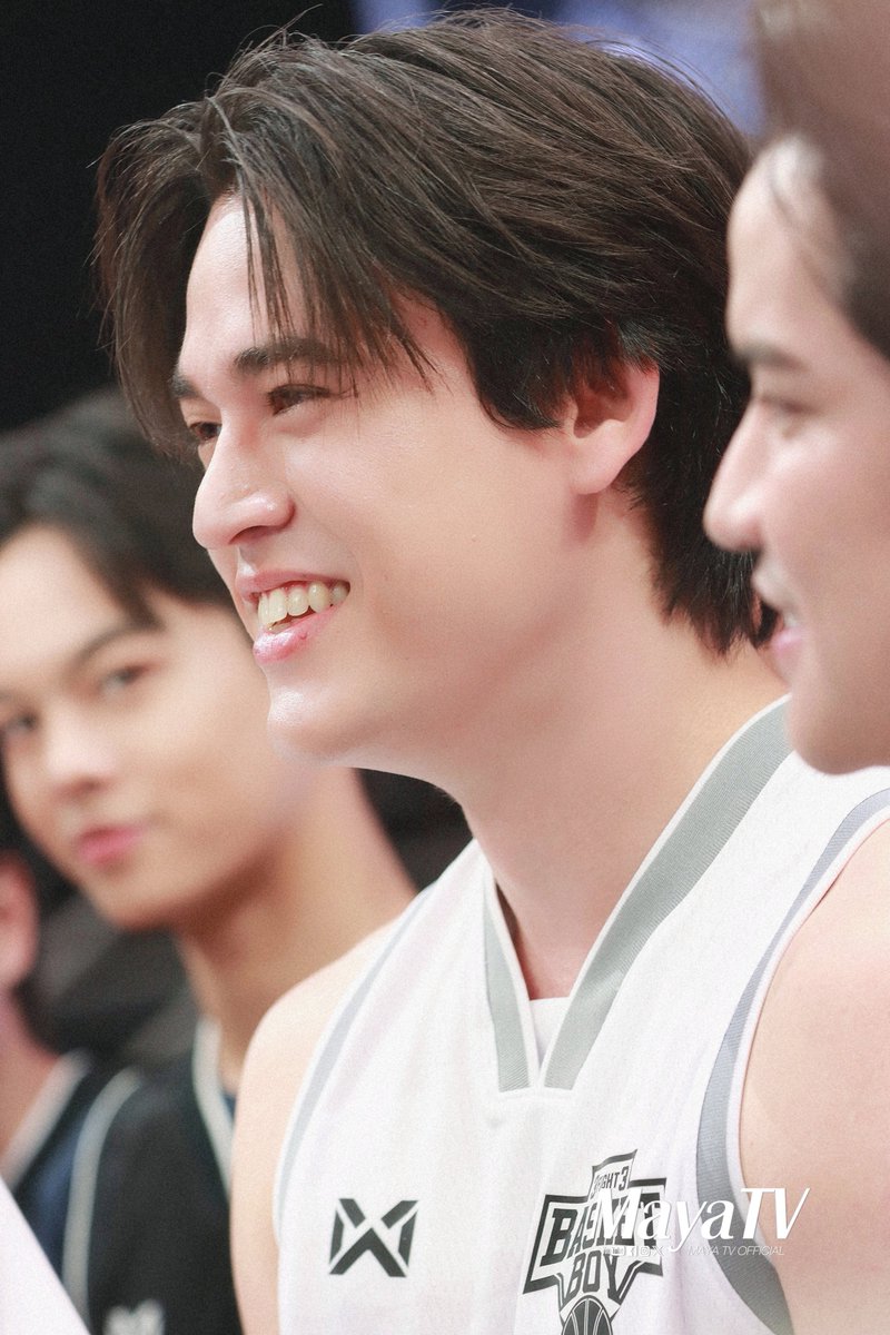 mayaonline2002's tweet image. นี่มั้ย?🤔 #GawinCaskey คนที่เค้าว่ากันว่าเป็น ANGEL ของ #TeamWhite ในสนาม #3Fight3BasketBoySS2 ไปสืบมานะว่ามีเบบี๋ชื่ออะไร เป็นนักแสดงค่ายไหน ค่ายที่เรามีหุ้นอยู่รึเปล่า พาร์ทเนอร์ชื่ออะไร แล้วใคร? ที่บอกว่าจะตามประกบ ไม่ให้สกอร์ แต่ถ้าแพ้แล้วจะไปปลอบ…