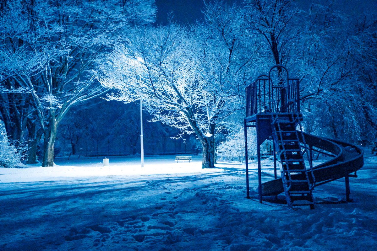 ann_photo05's tweet photo. 雪の夜。 https://t.co/6AYz7wiz3D