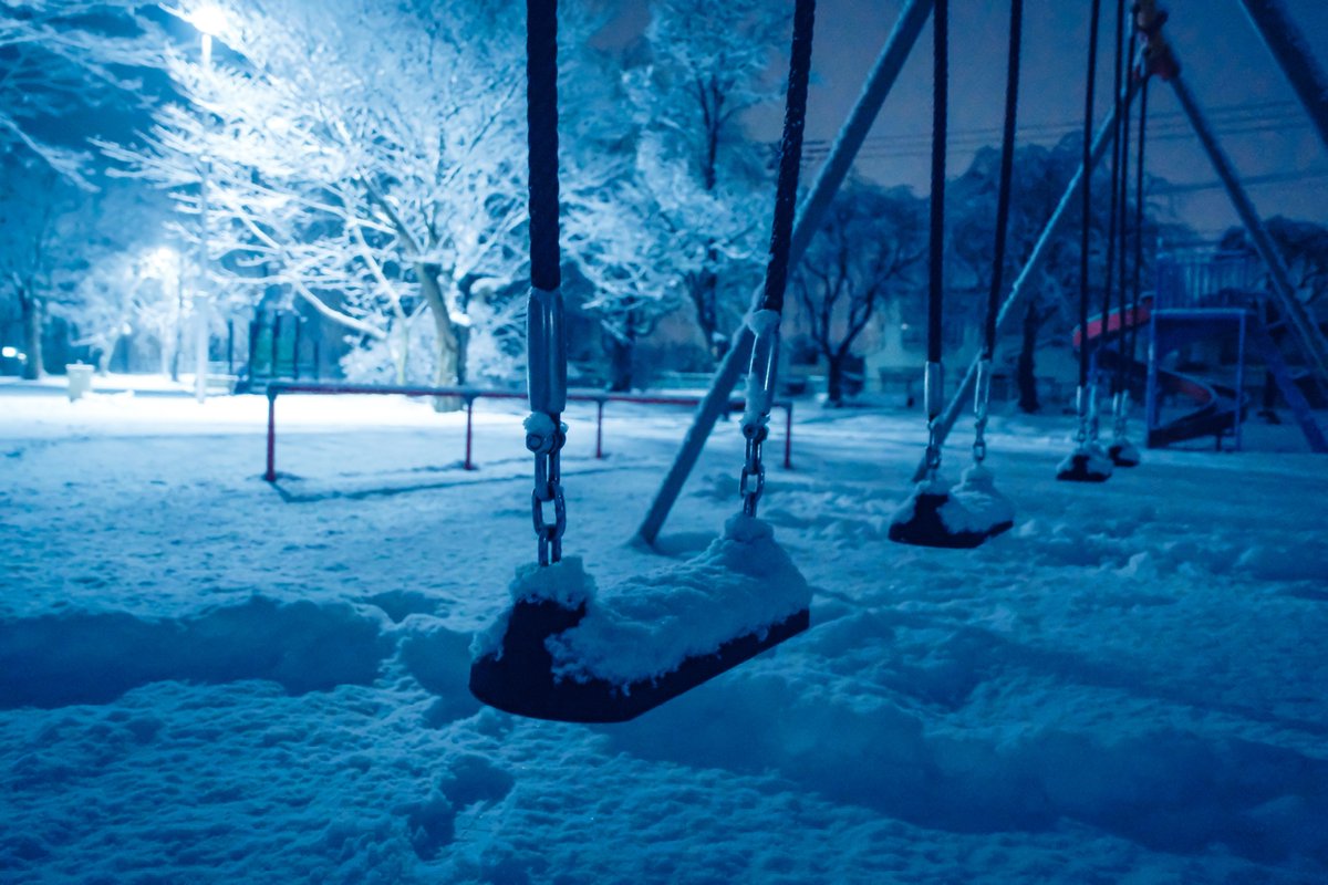 ann_photo05's tweet photo. 雪の夜。 https://t.co/6AYz7wiz3D
