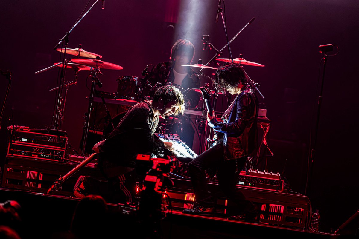 バーンアウトシンドロームズ BURNOUT SYNDROMES イヤホン バーンアウト