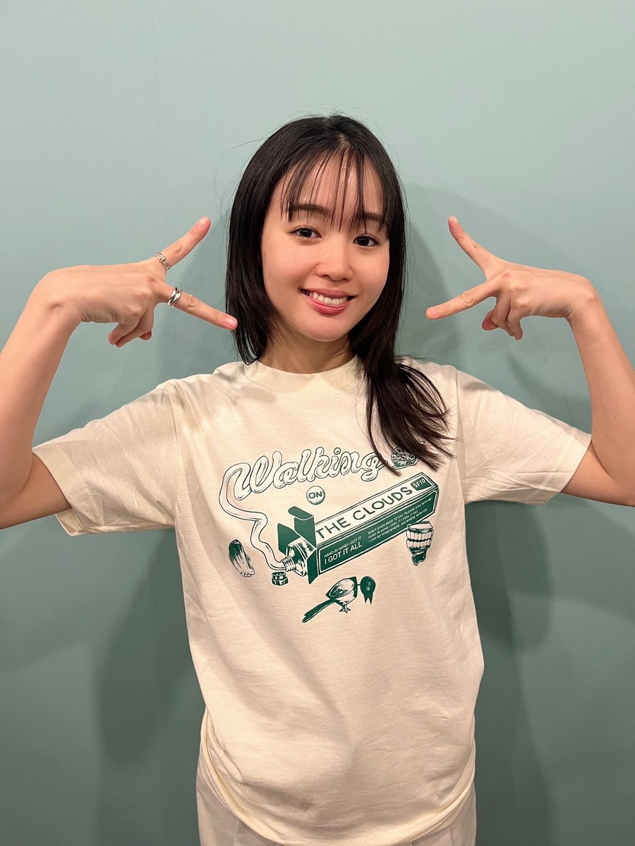 /／ 
Sakura Fujiwara
10th Anniversary Projecct
T-shirts Collabration
\＼

デビュー10周年を記念して、これまでリリースしてきた楽曲のなかから厳選した楽曲を様々なクリエイターが聴き、それぞれの視点、新たな解釈で、Tシャツをデザインする企画。

第１弾に、2015年にリリースした「Walking on