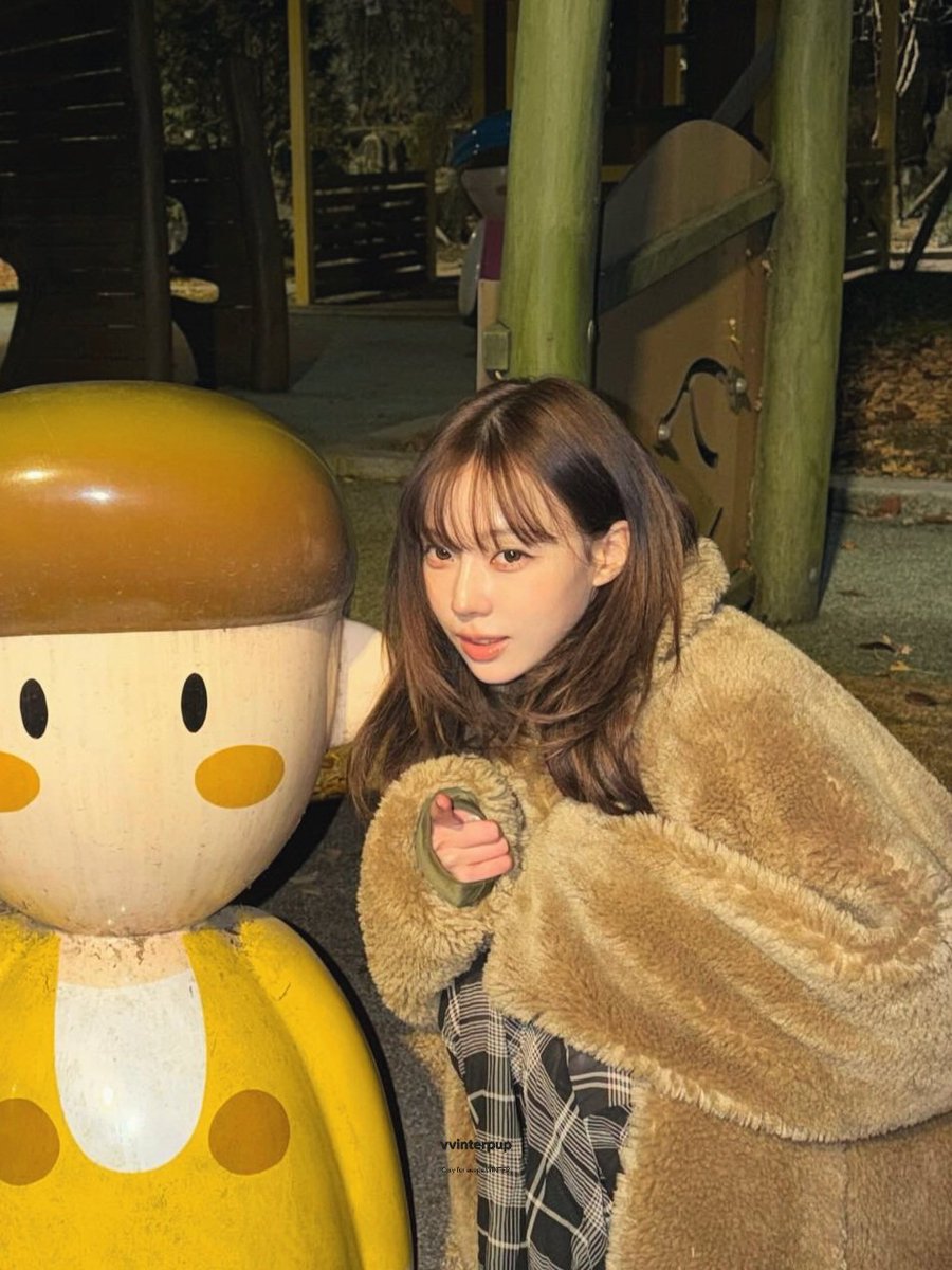 vvinterpup's tweet image. #aespa #WINTER #에스파 #윈터 🐶🫵🏻