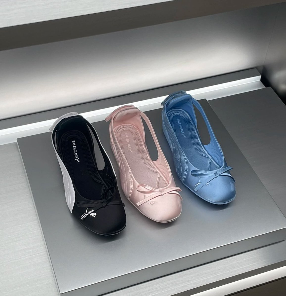 roxysshi's tweet image. All Puma speedcat ballet sneakers totally looks so stunning.