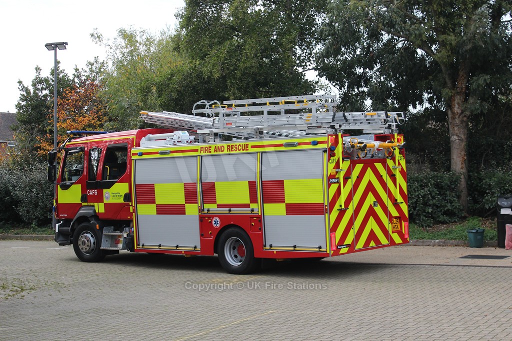 HANTS &amp; IOW FRS - HIGHTOWN - RP
<a href="/HantsIOW_fire/">Hampshire & Isle of Wight Fire & Rescue Service</a> <a href="/Hightown56/">Hightown Fire Station</a>