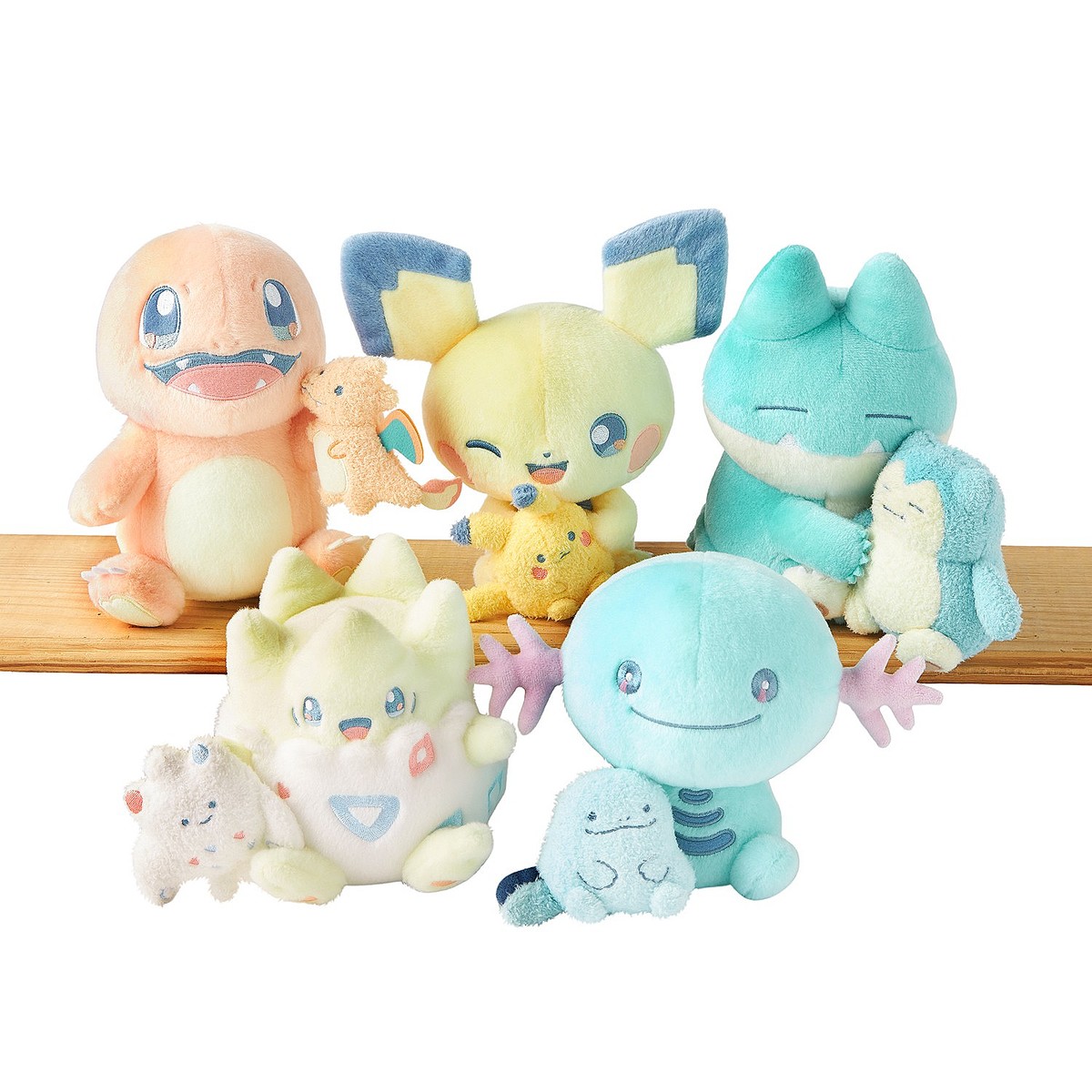 かわいい】ぬいぐるみと過ごすポケモンたちが集合！ グッズ「Little