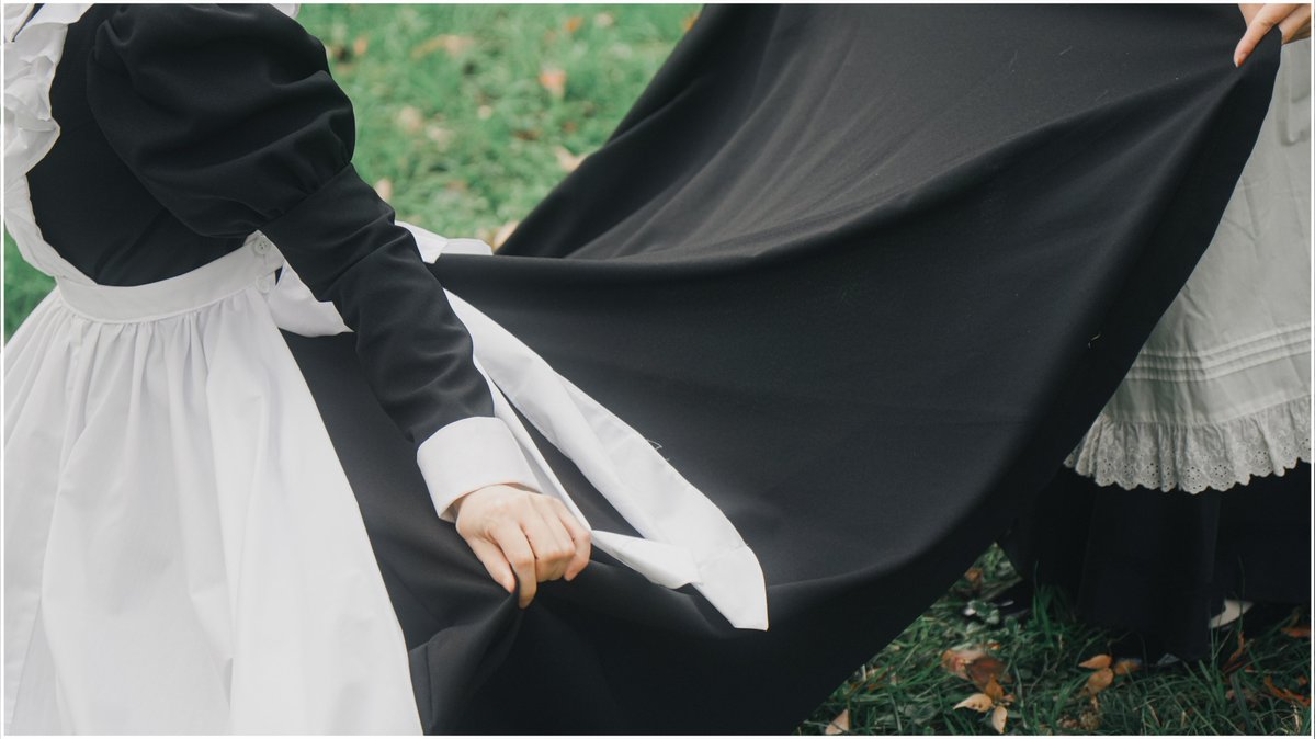 shia_pm__'s tweet image. クラシカルメイドの仕草には一生見れる栄養素がある