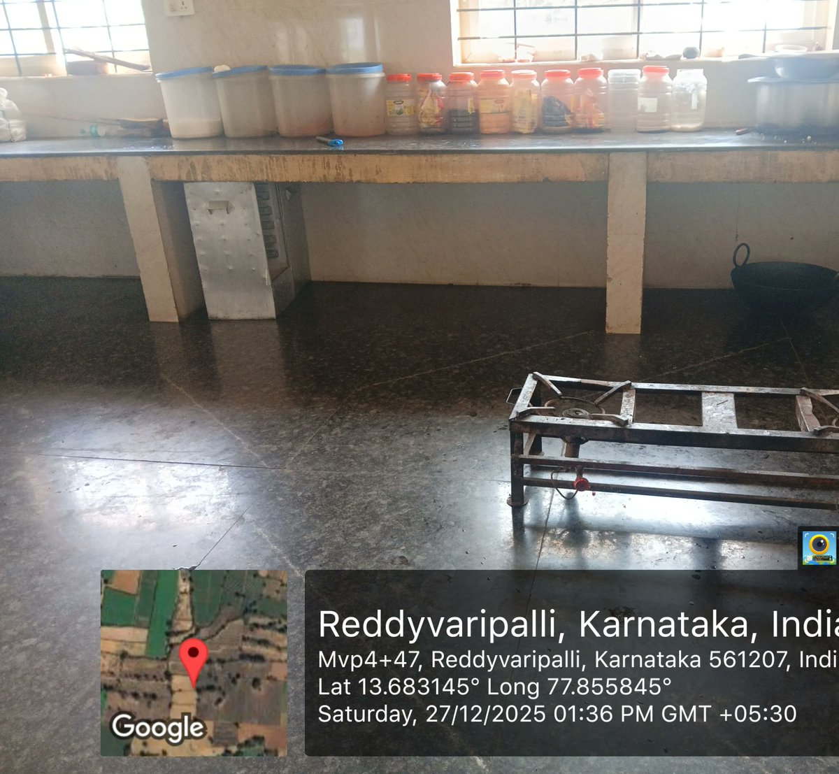 Krcrs666M's tweet photo. Lunch  #SocialAudit_SWDMeals #SocialWelfare_Karnataka https://t.co/xdl6hiRCjF