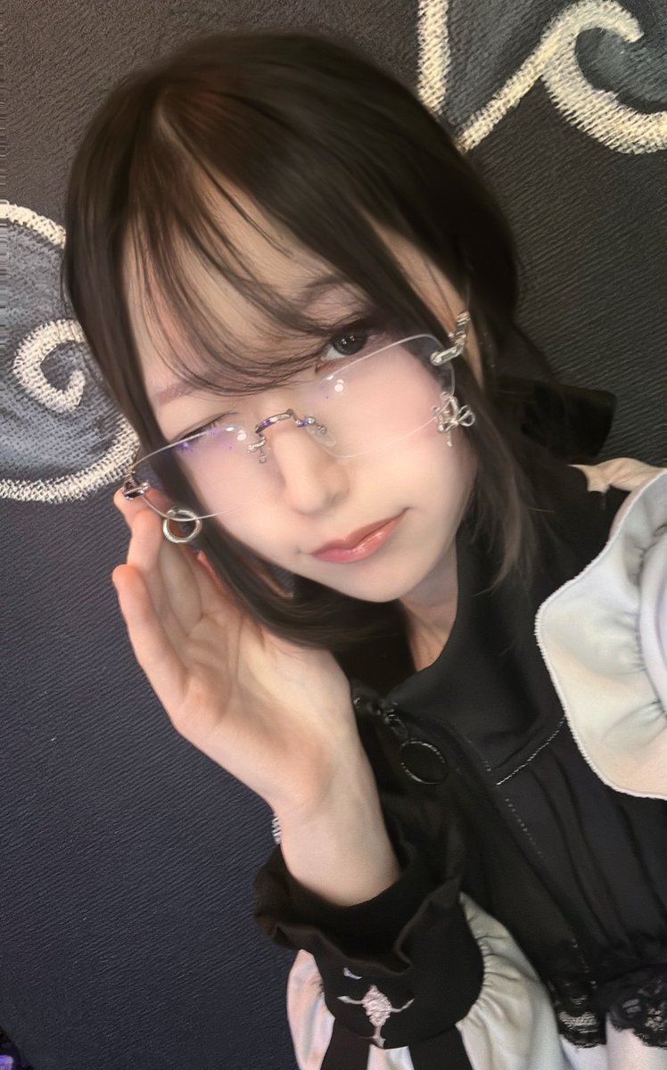 〜log inしてます〜

･:*+.\(( °ω° ))/.:+

白菜さんのお誕生日会！
みんなでお祝いしましょ！

#京都コンカフェ #コンカフェ #いいね返し #いいねで気になった人お迎え