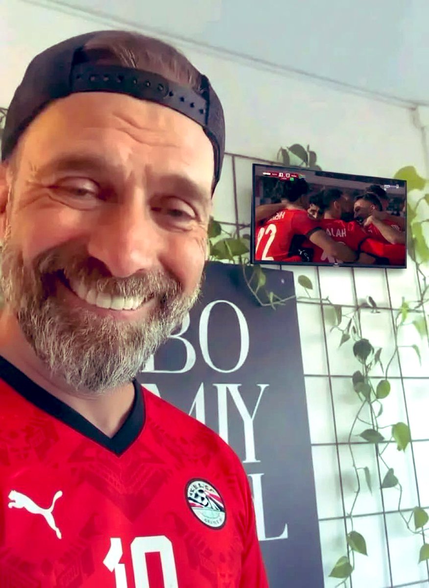 wael_alemam's tweet image. يورجن كلوب بتيشرت منتخب مصر يدعم محمد صلاح 😍